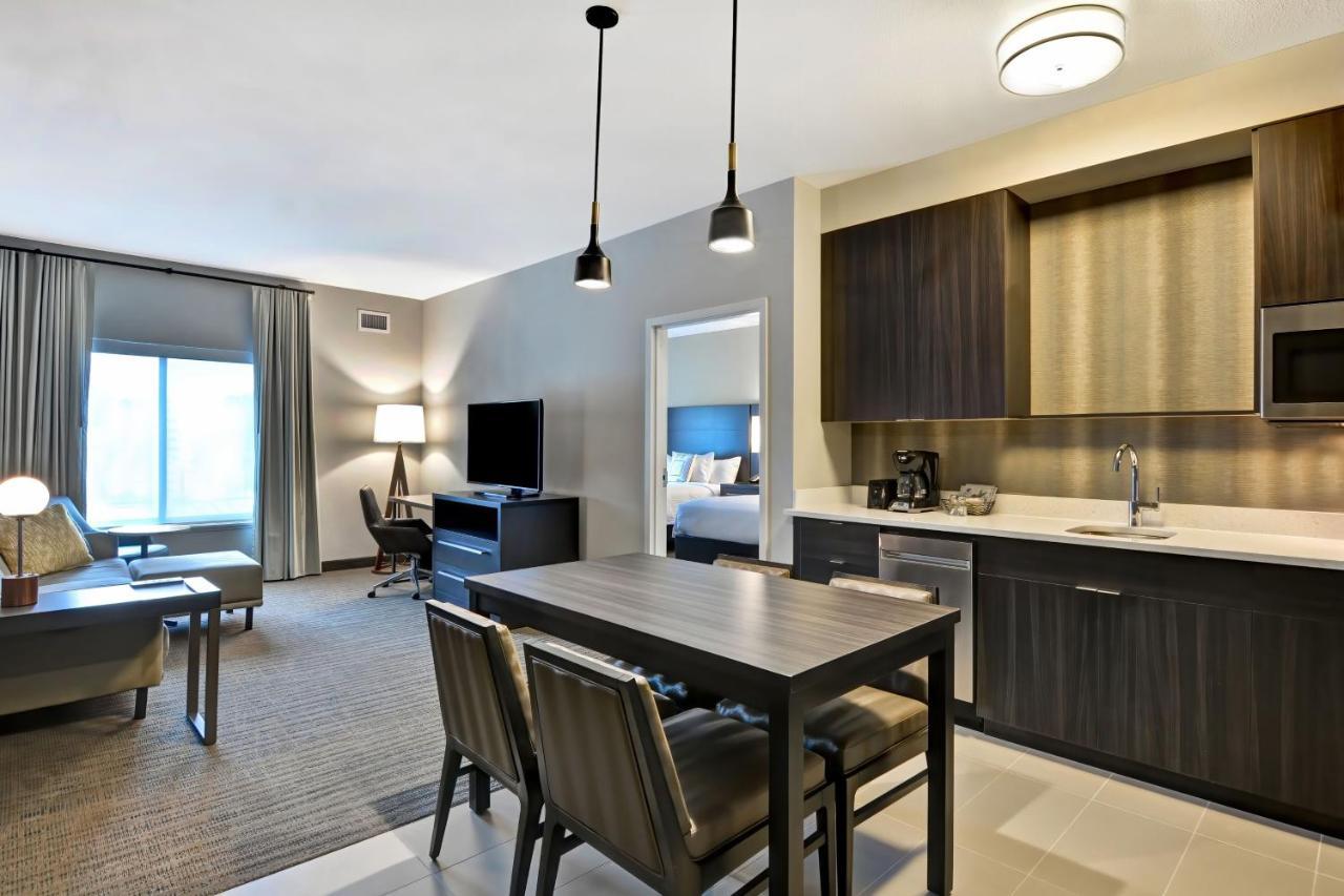 Residence Inn By Marriott Cleveland Airport/Middleburg Heights Buitenkant foto