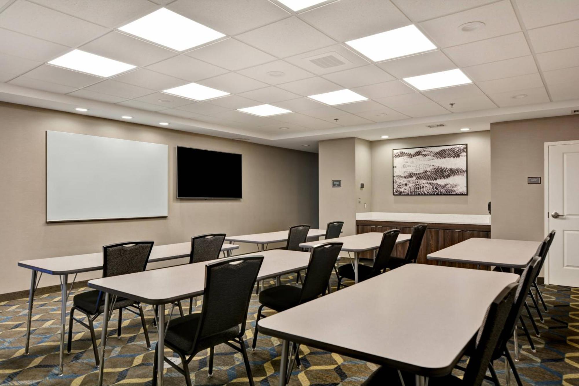 Residence Inn By Marriott Cleveland Airport/Middleburg Heights Buitenkant foto