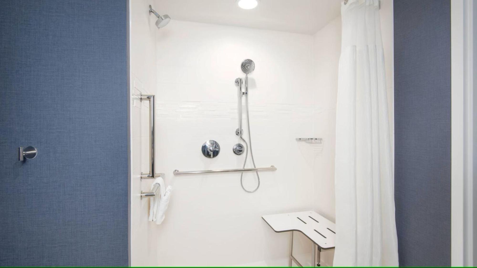 Residence Inn By Marriott Cleveland Airport/Middleburg Heights Buitenkant foto