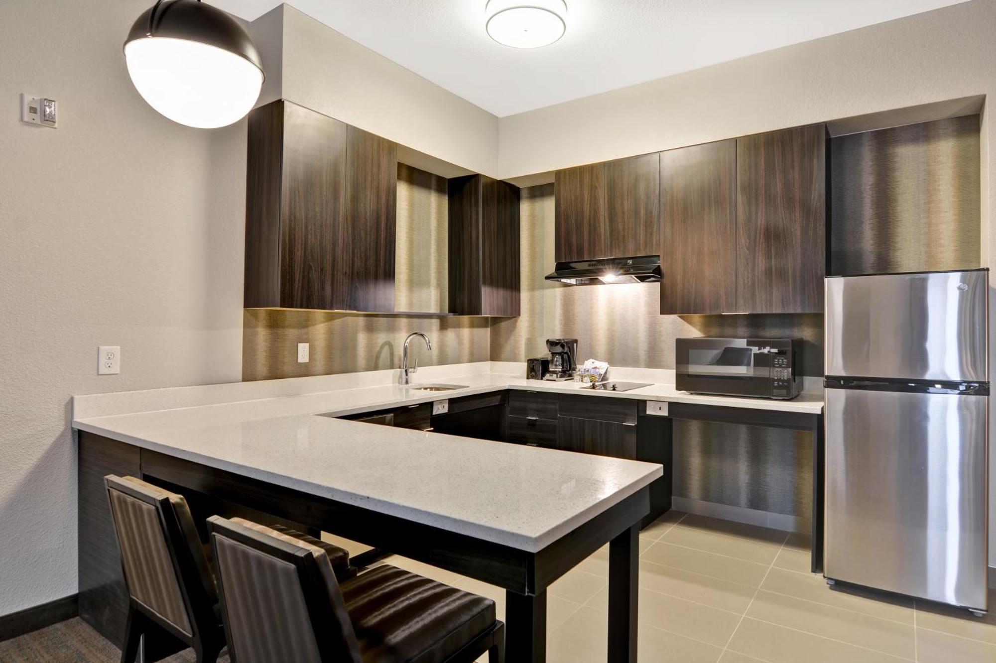 Residence Inn By Marriott Cleveland Airport/Middleburg Heights Buitenkant foto